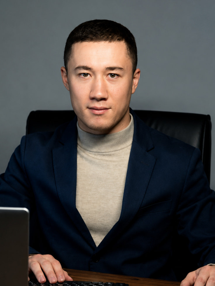 Руслан Мирзаев